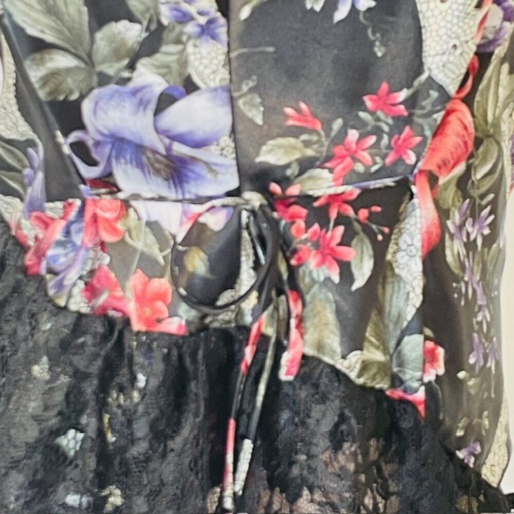 Vintage Victoria’s Secret Gold Label Teddy Romper Lace Floral Satin Dainty Med - Picture 8 of 13
